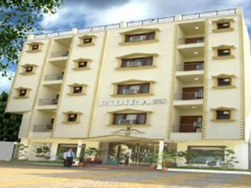 Indira International Inn Ню Делхи Екстериор снимка